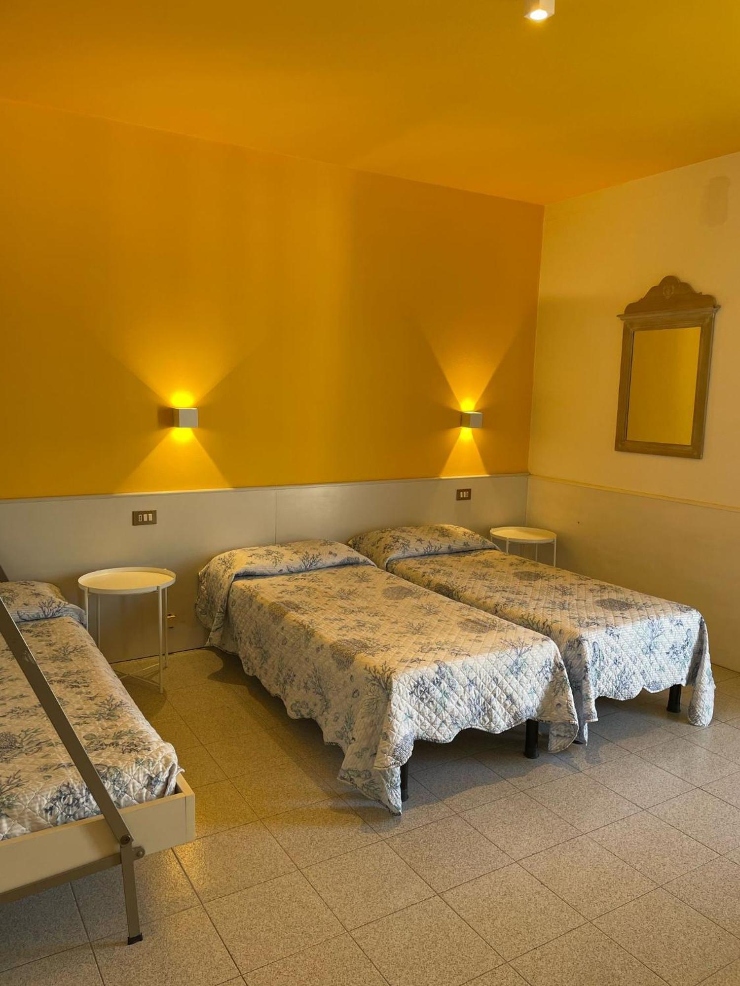 Hotel Portofino Lido di Jesolo Exterior photo